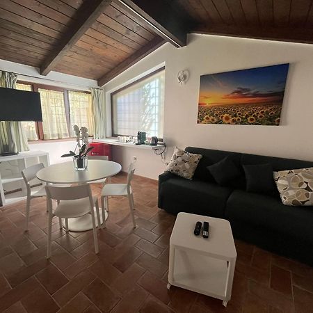 B&B L'Ulivo Incantato 스펠로 외부 사진